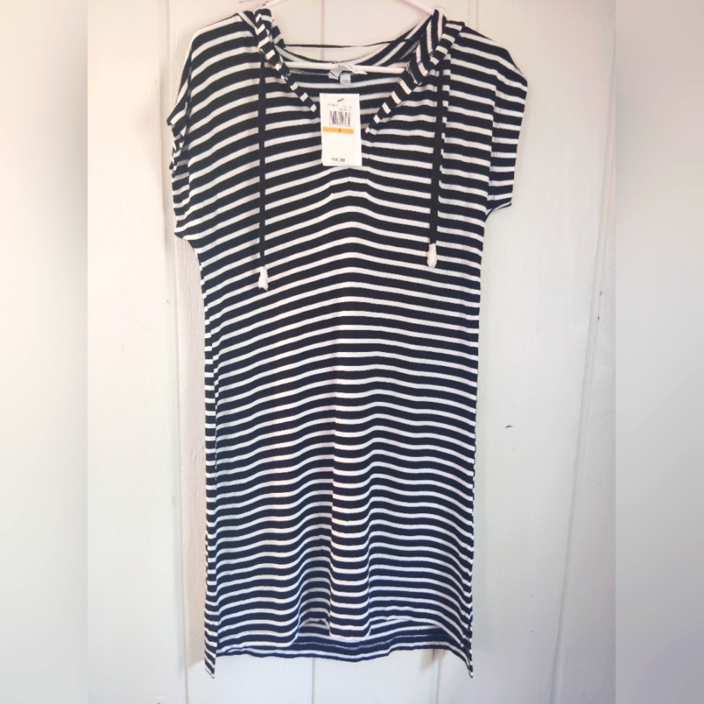 NWT!! CABLE & GAUGE, Hooded Dress/Swim Cover-up. Size S
